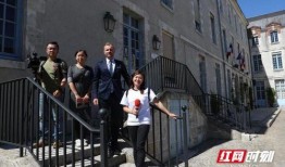 网红雪糕吃瓜事件视频,一场网络狂欢背后的真相揭秘