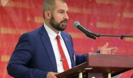 总统候选人爆料新闻,揭秘政治黑幕背后的惊人真相！”